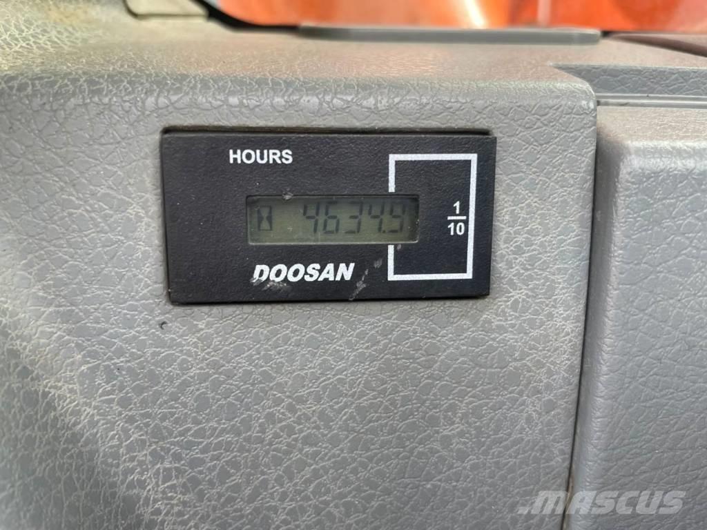 Doosan DX235LCR Pásová rýpadla