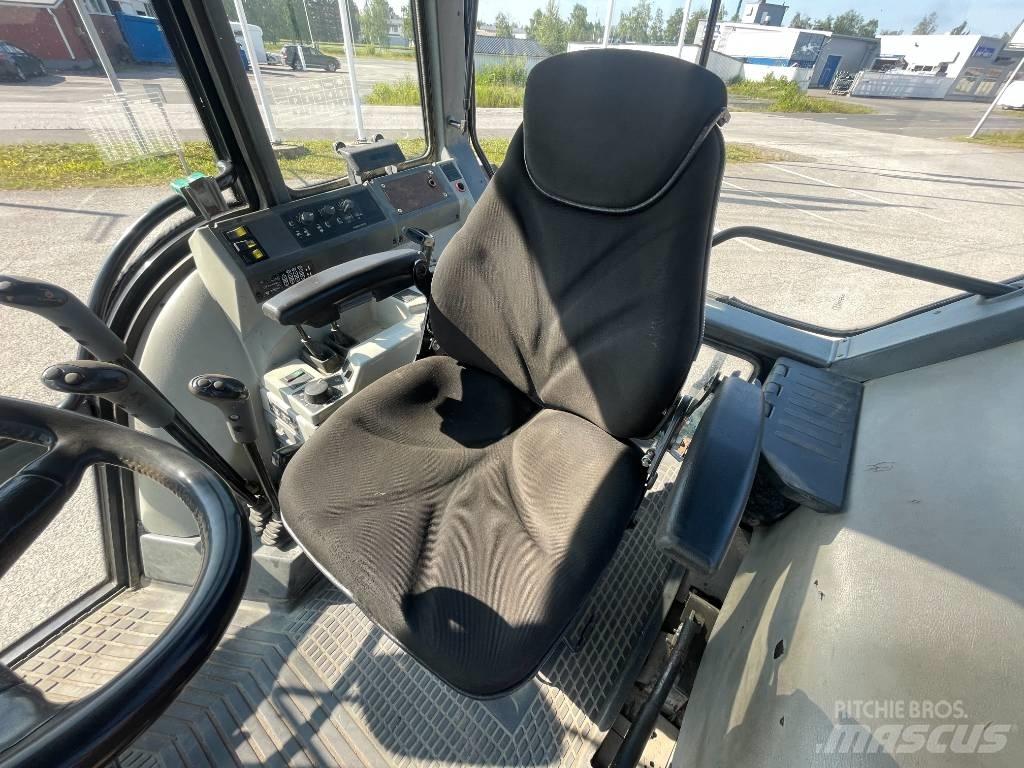 Valmet 6900 Traktory