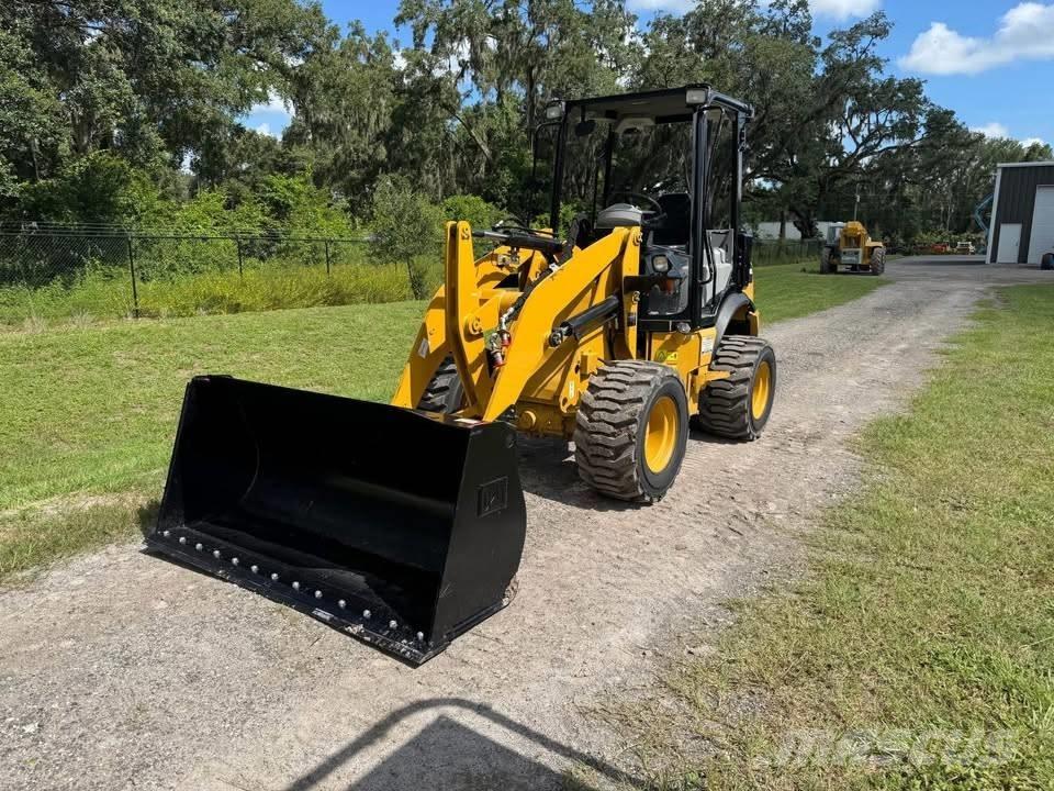 CAT 903 C2 Kolové nakladače