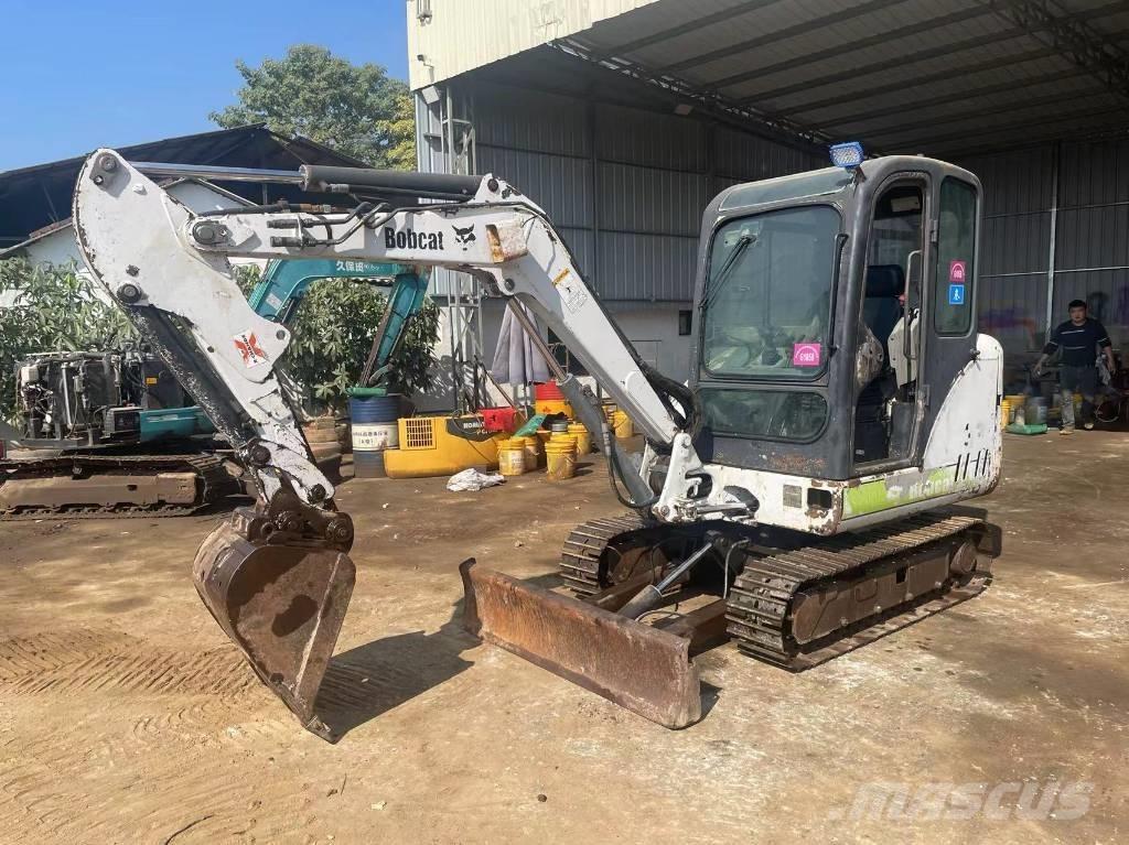 Bobcat 331 Pásová rýpadla