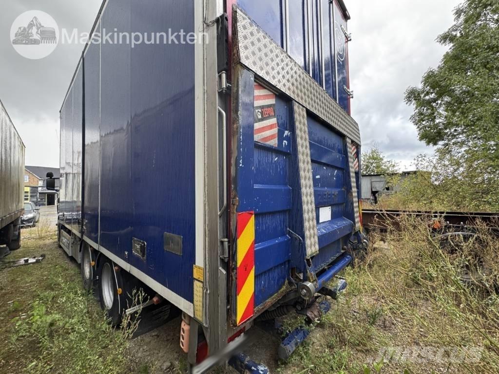 Scania R 420 LB Skříňová nástavba