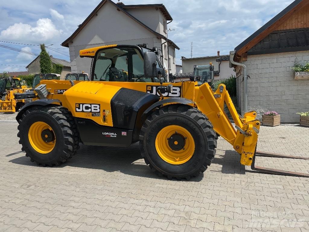 JCB 541-70 Agri Plus Teleskopické nakladače pro zemědělství