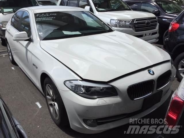 BMW 528i Osobní vozy