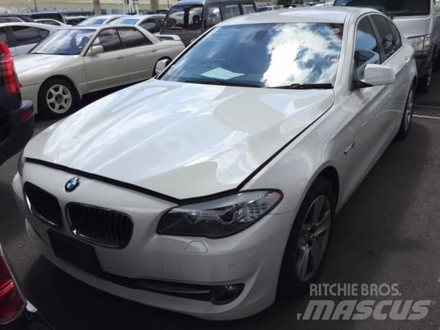 BMW 528i Osobní vozy