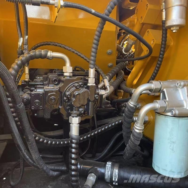 Sany SY 135 Pásová rýpadla