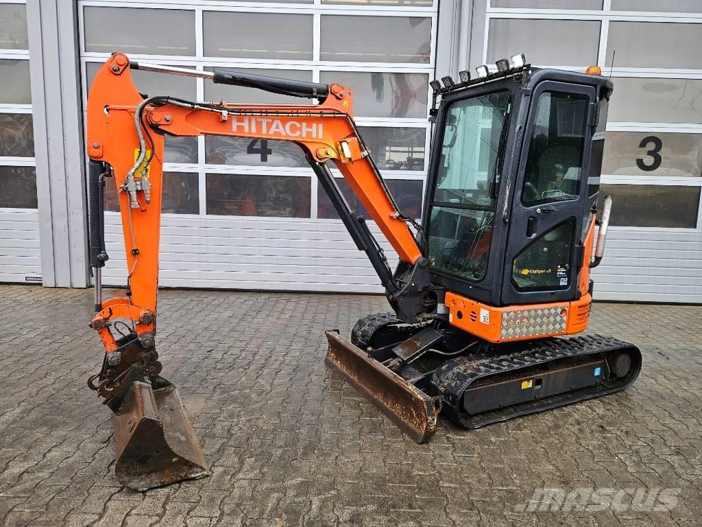 Hitachi ZX26U Mini rýpadla < 7t