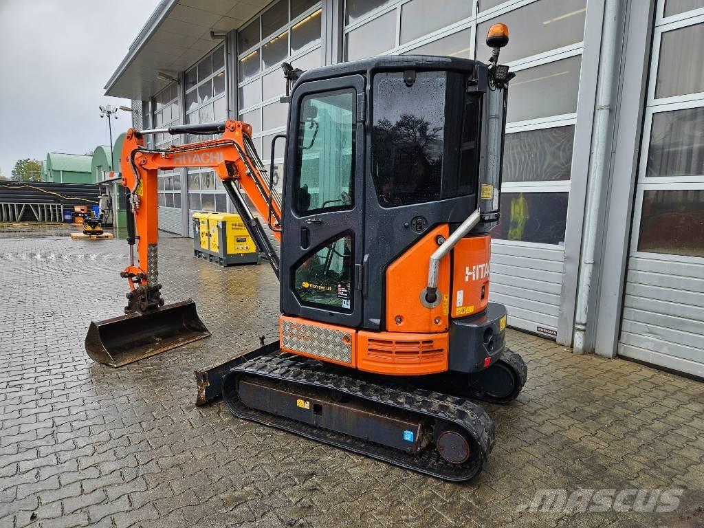 Hitachi ZX26U Mini rýpadla < 7t