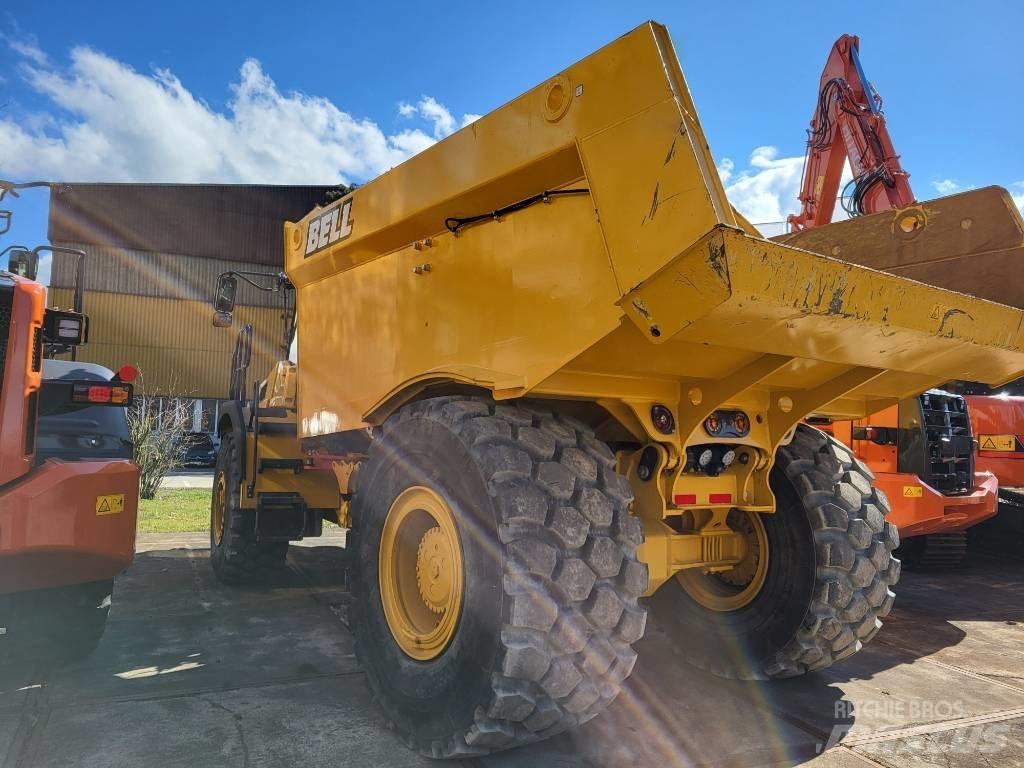Bell B30E 4x4 Kloubové dempry
