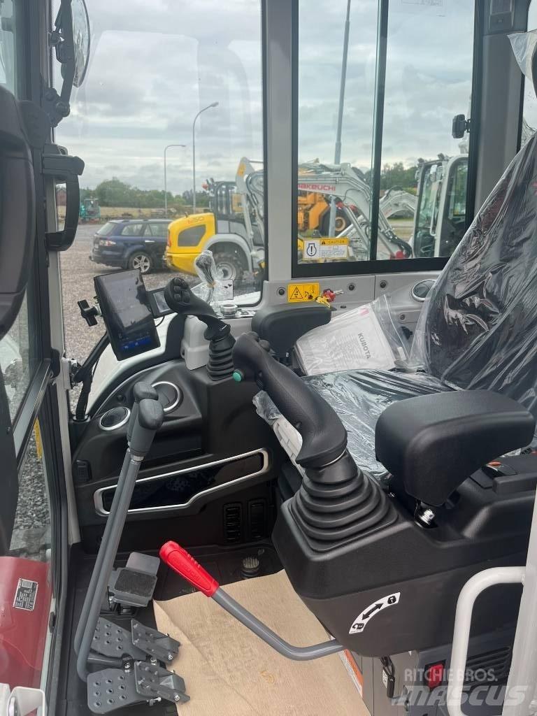 Takeuchi TB350R Mini rýpadla < 7t