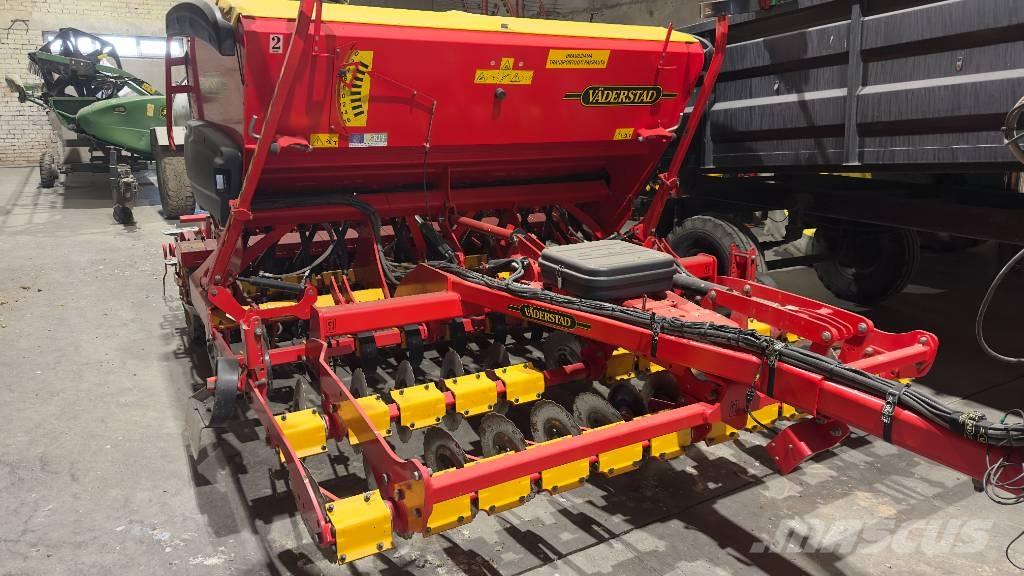 Väderstad Rapid300S Mechanické secí stroje