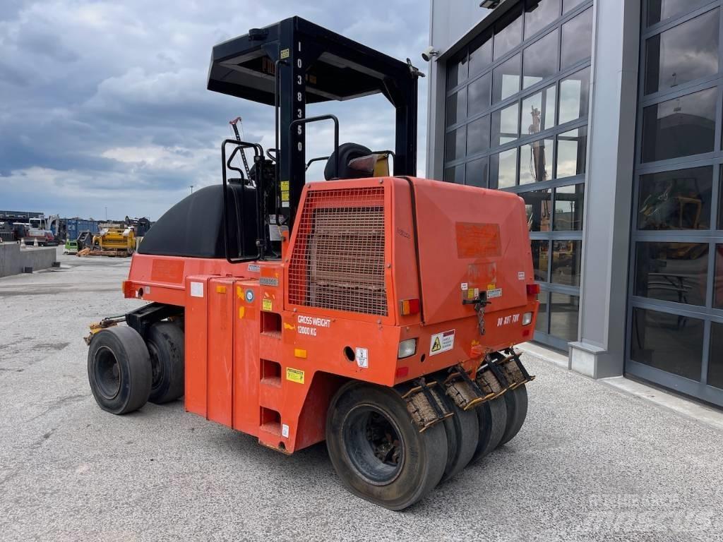 Dynapac CP 142 Pneumatikové válce