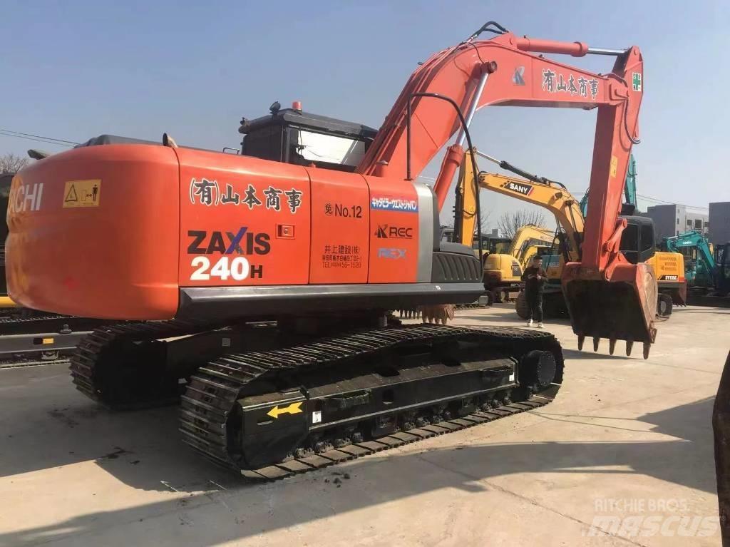 Hitachi 240-3 Pásová rýpadla
