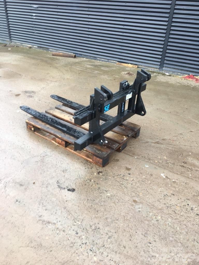  SE AB Terex TL65-80 Vidlice