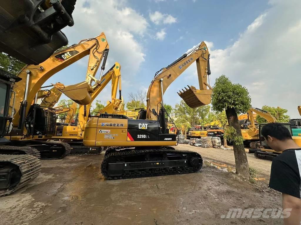 CAT 329 D Pásová rýpadla