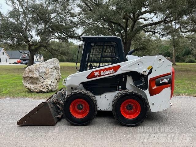 Bobcat S 62 Smykem řízené nakladače