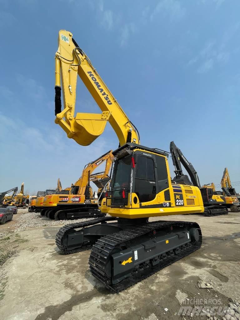 Komatsu PC 220 Pásová rýpadla