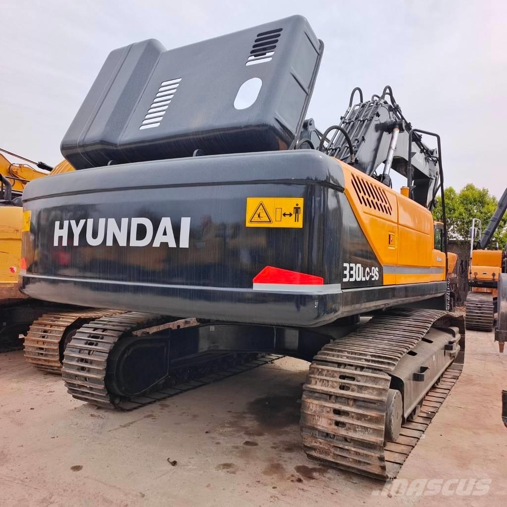 Hyundai 330LC-9T Pásová rýpadla
