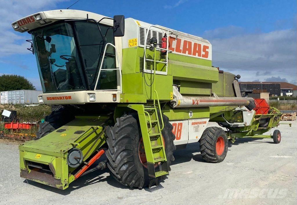CLAAS Dominator 98 Sklízecí mlátičky