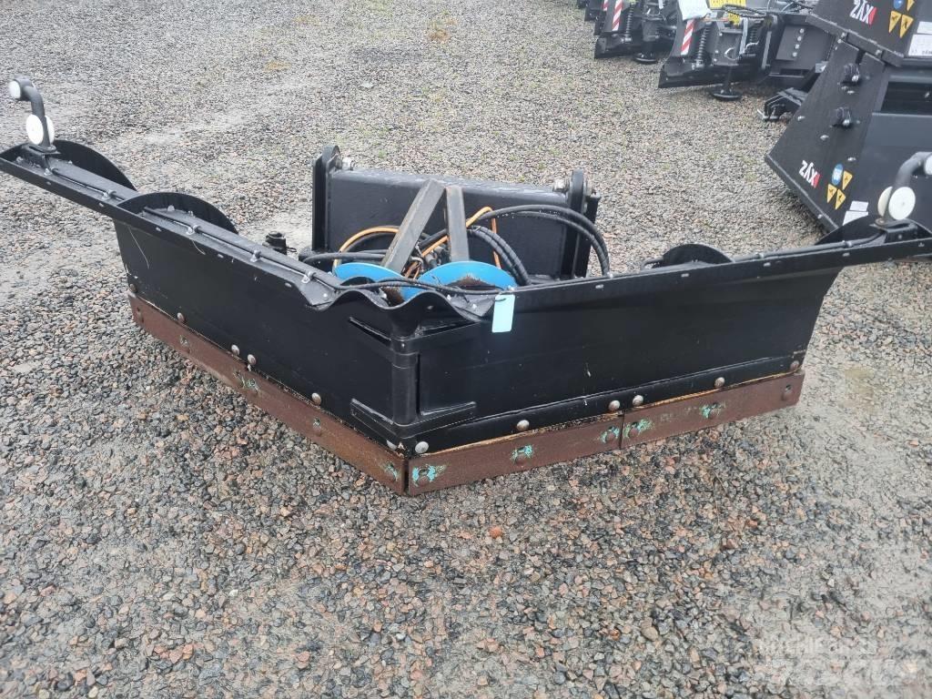 SE Equipment  Vikplog Pluhy