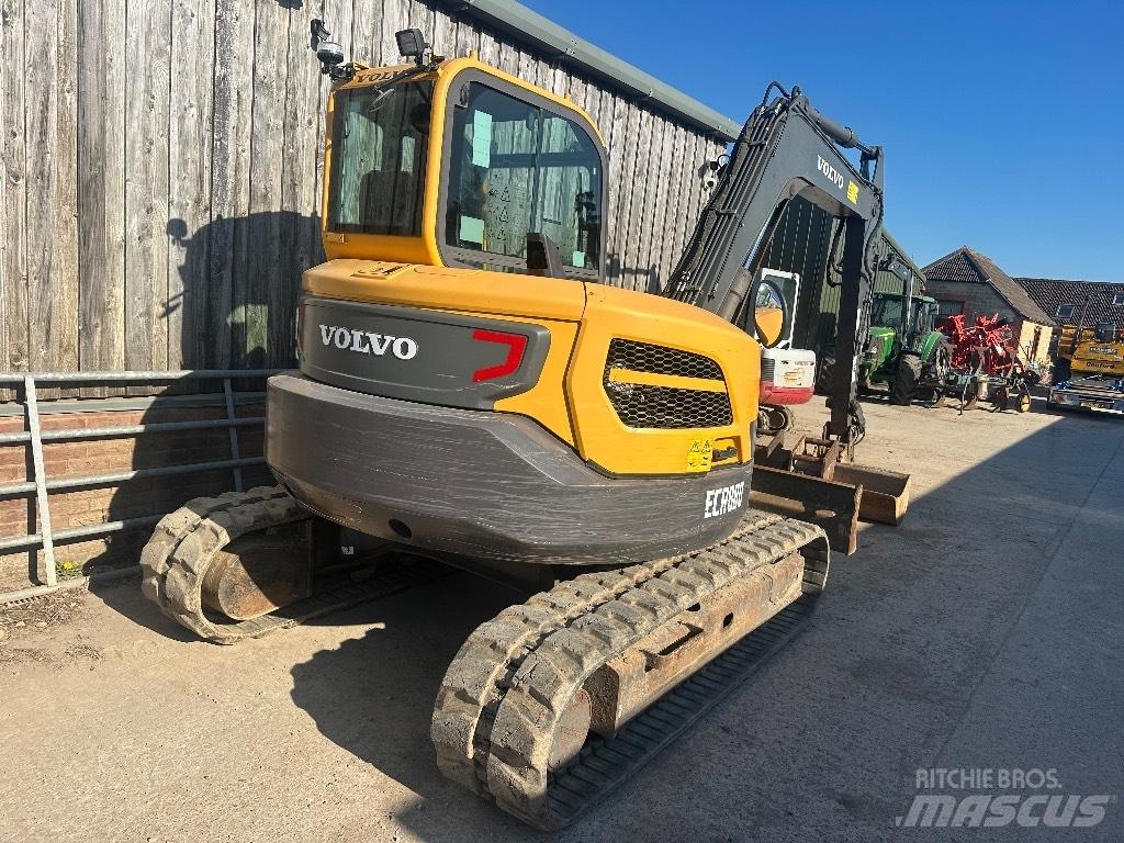 Volvo EC 88 Midi rýpadla 7t - 12t