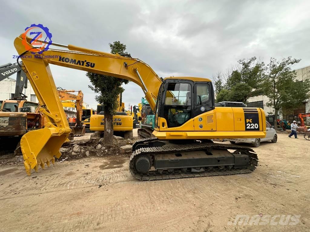 Komatsu PC 220-7 Pásová rýpadla