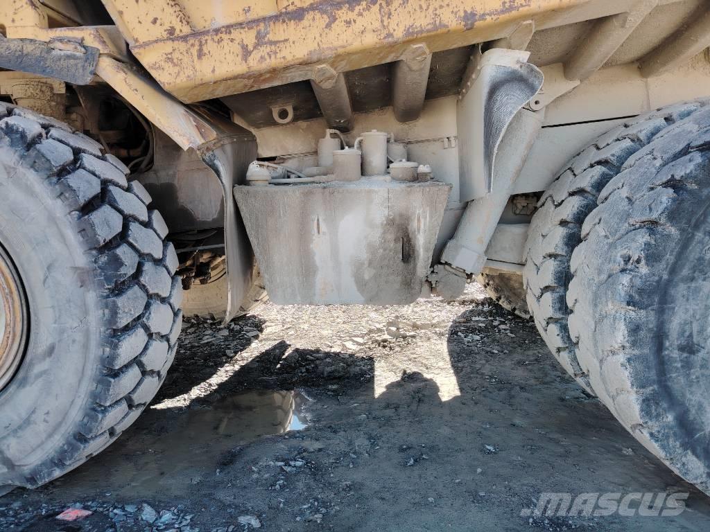 CAT 773 B Pevné dempry