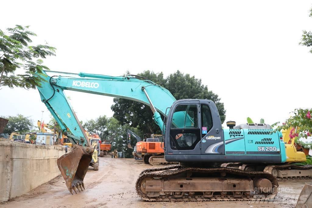 Kobelco SK 200-8 Pásová rýpadla