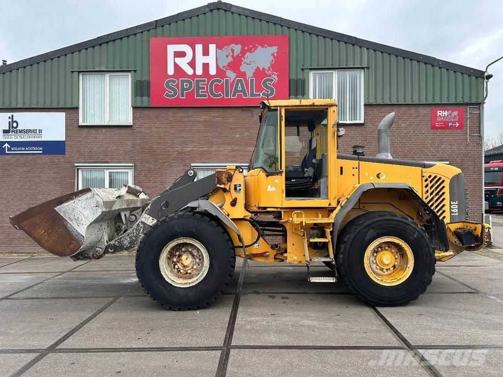 Volvo L60E Kolové nakladače