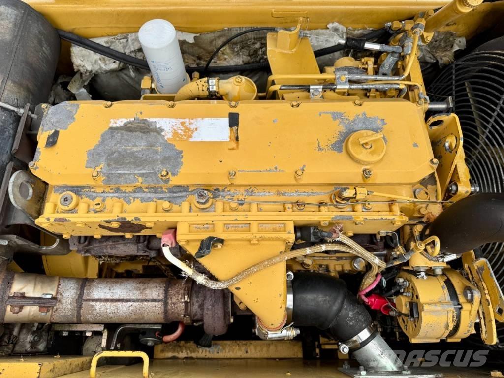 CAT 320 B L Pásová rýpadla