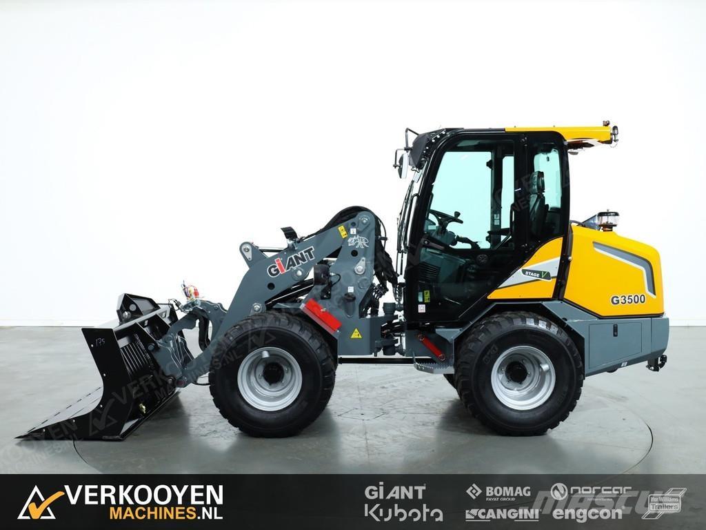 GiANT G3500 (Cabine) Kolové nakladače