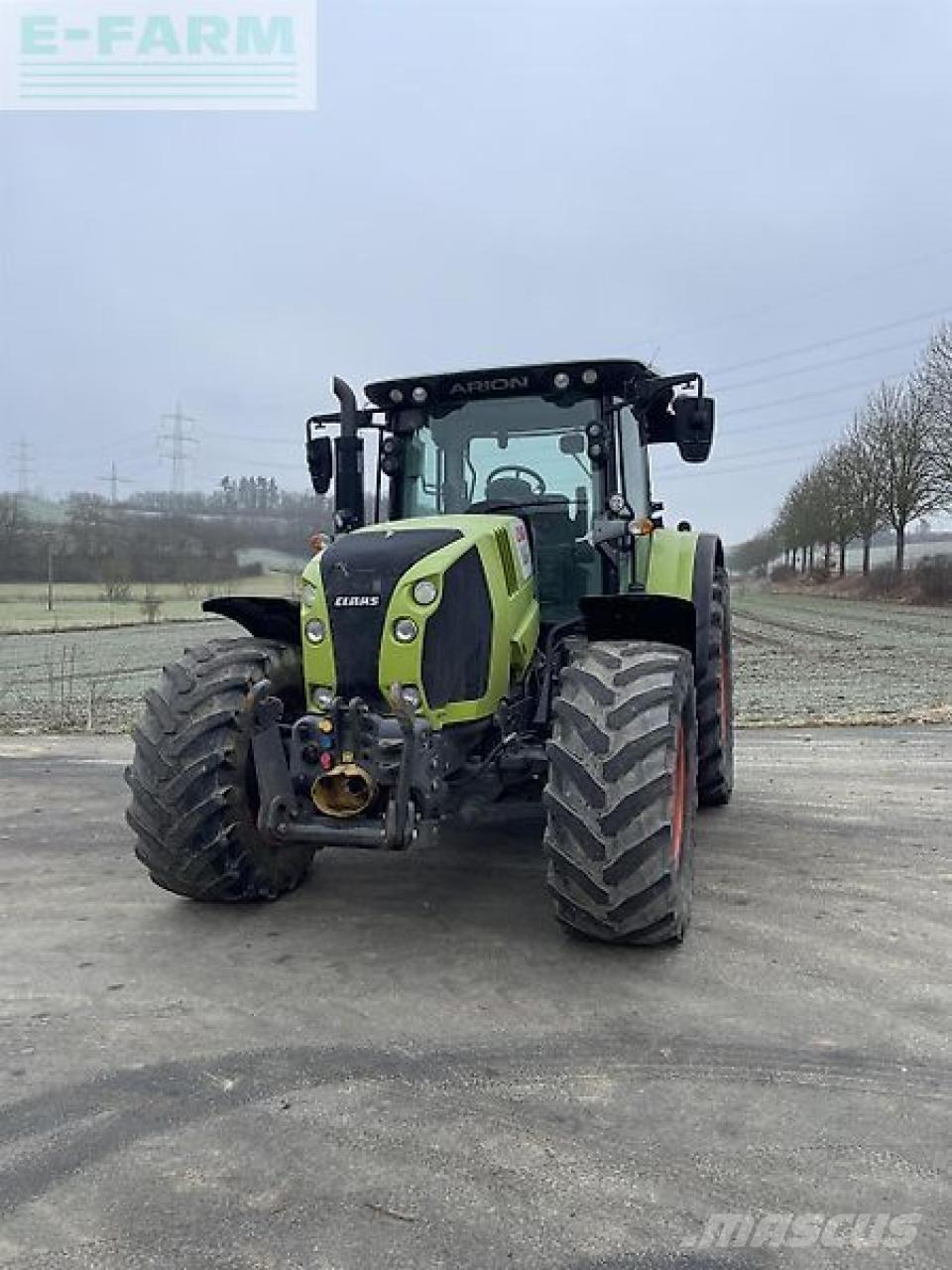 CLAAS arion 650 Traktory