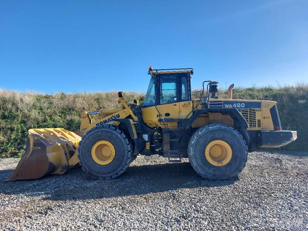 Komatsu WA480-6 Kolové nakladače