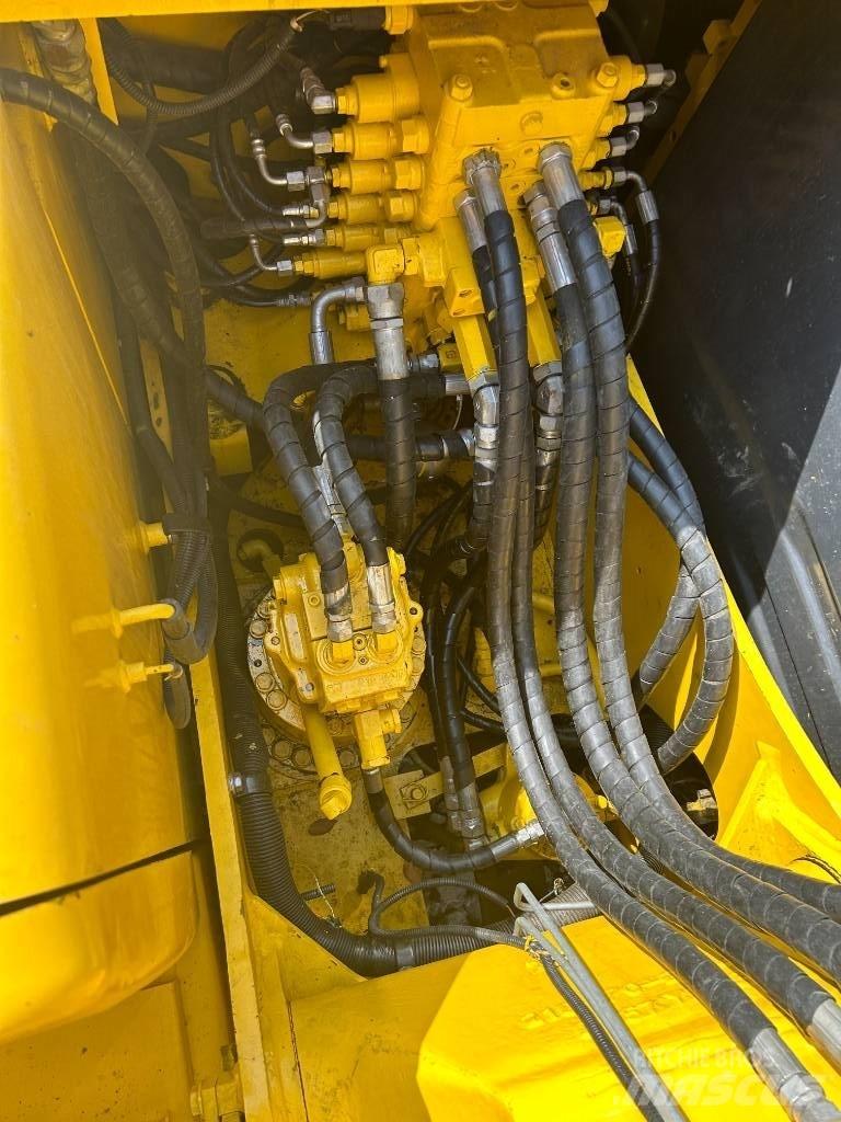 Komatsu PC 130 Midi rýpadla 7t - 12t