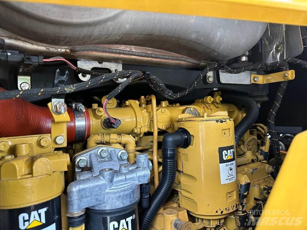 CAT 950G Kolové nakladače