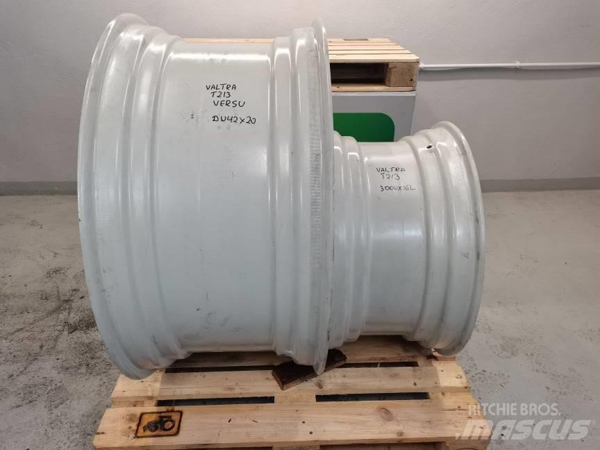 Valtra T R30X16 RIM Pneumatiky, kola a ráfky