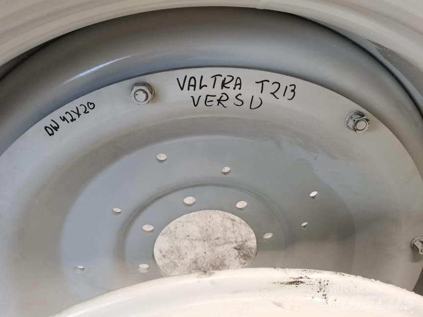 Valtra T R30X16 RIM Pneumatiky, kola a ráfky