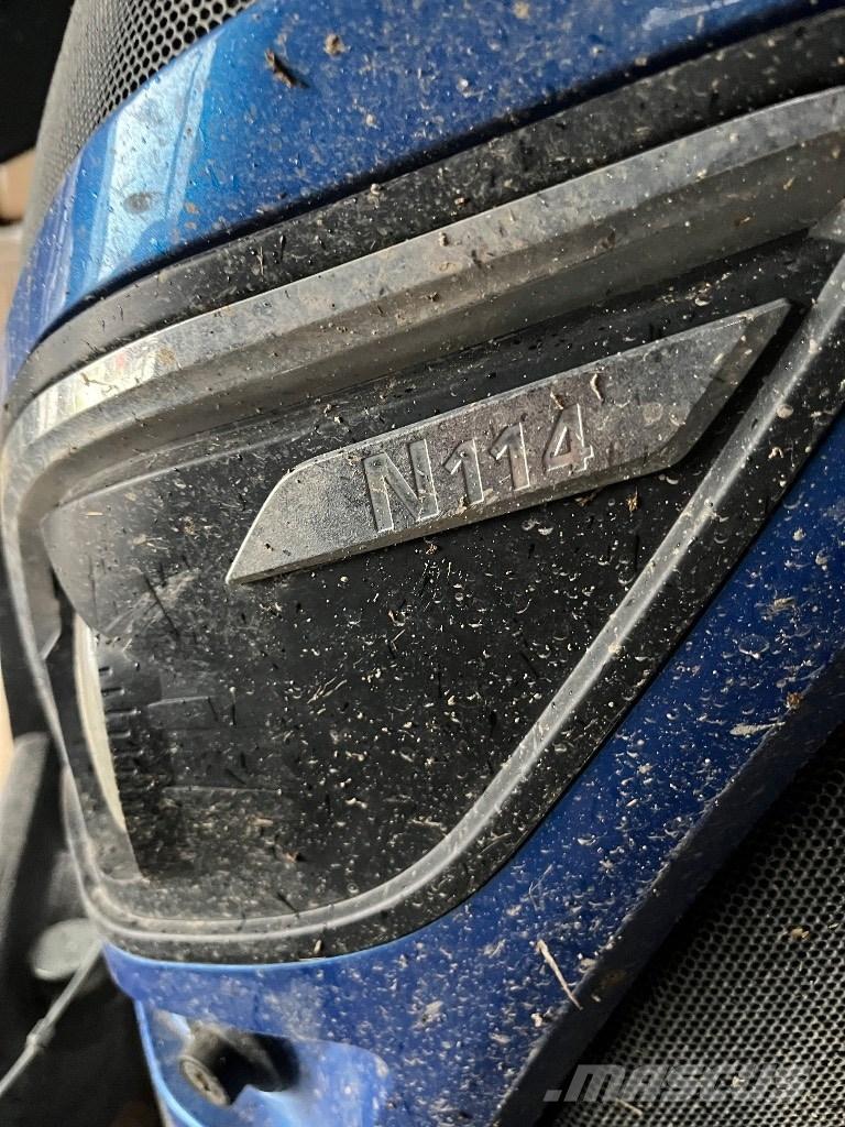 Valtra N114 Traktory