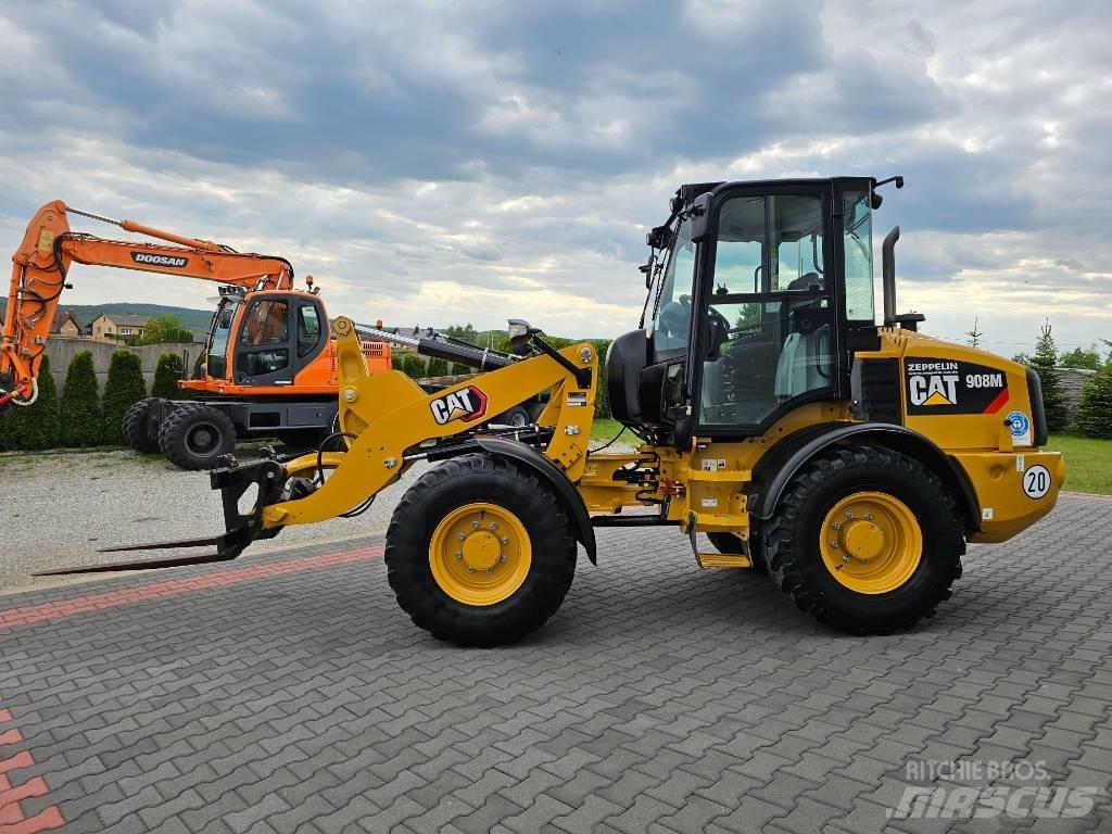 CAT 908 M Kolové nakladače