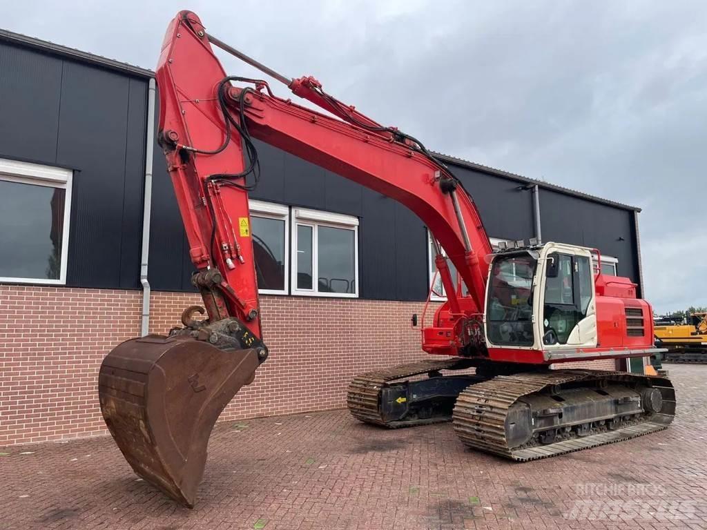 Hitachi ZX300LC-6 Pásová rýpadla