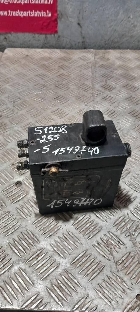 Scania 94 D.   1549740 Hydraulika