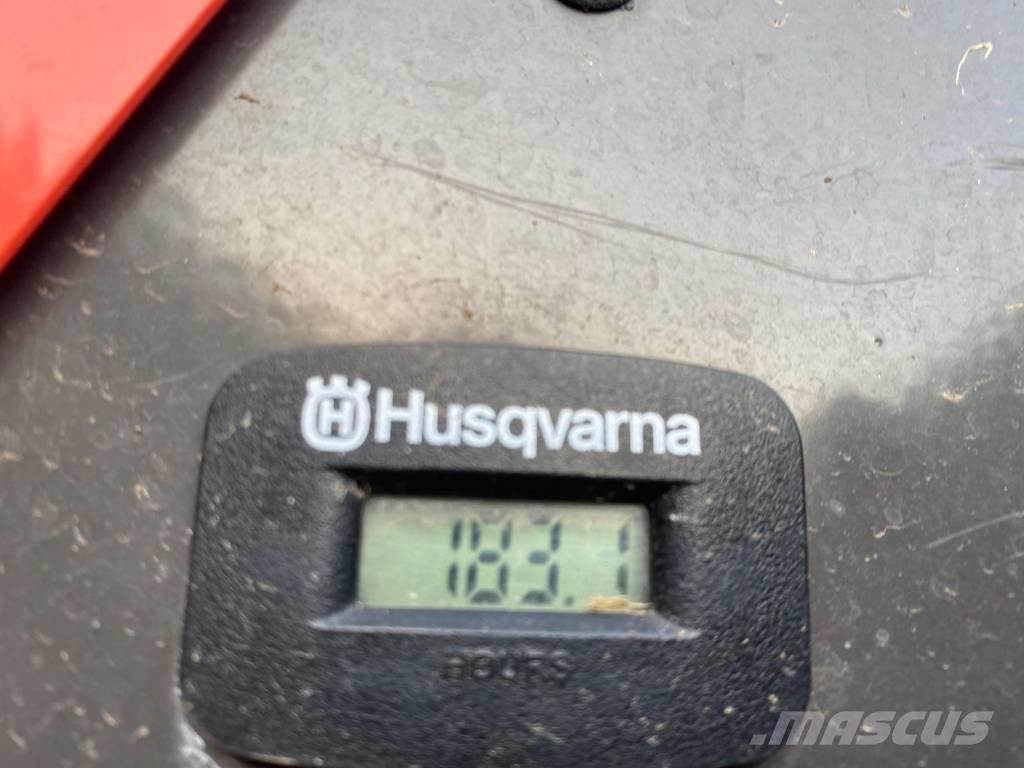 Husqvarna P 525 D Samojízdné sekačky