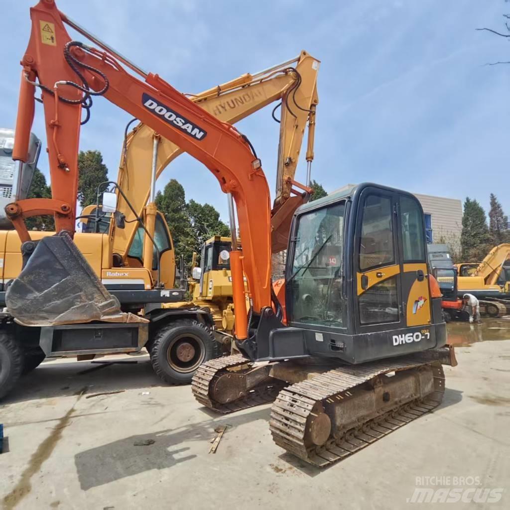 Doosan DH 60 Mini rýpadla < 7t