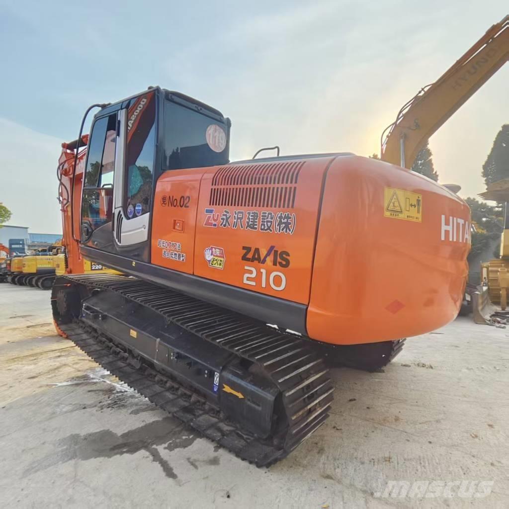 Hitachi ZX 210 Pásová rýpadla