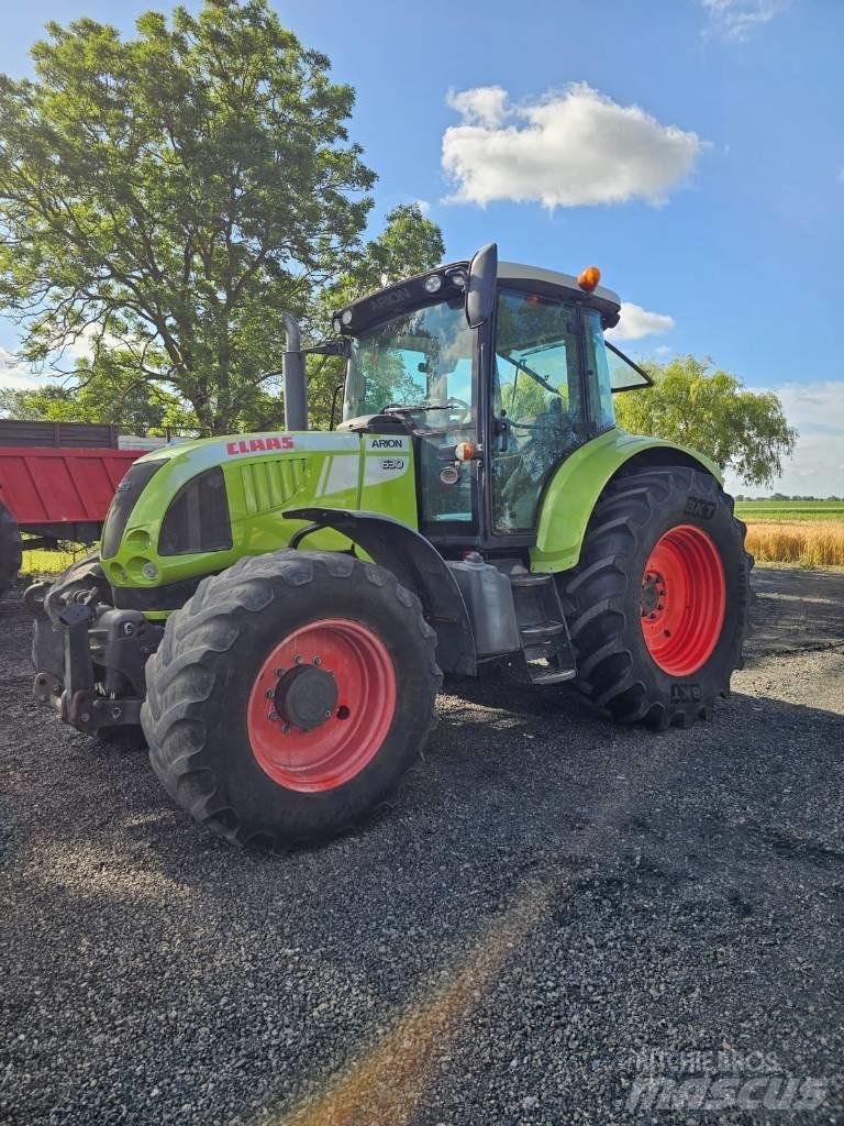 CLAAS ARION 630 CIS Traktory
