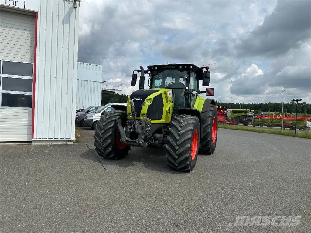 CLAAS Axion 870 Traktory
