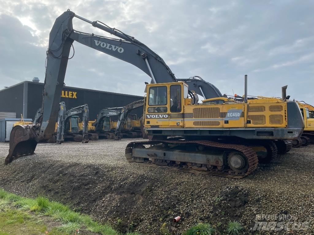 Volvo EC450 Pásová rýpadla