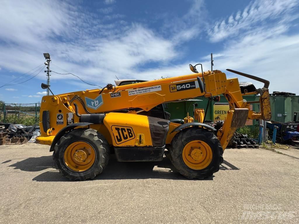 JCB 540-170 Teleskopické manipulátory