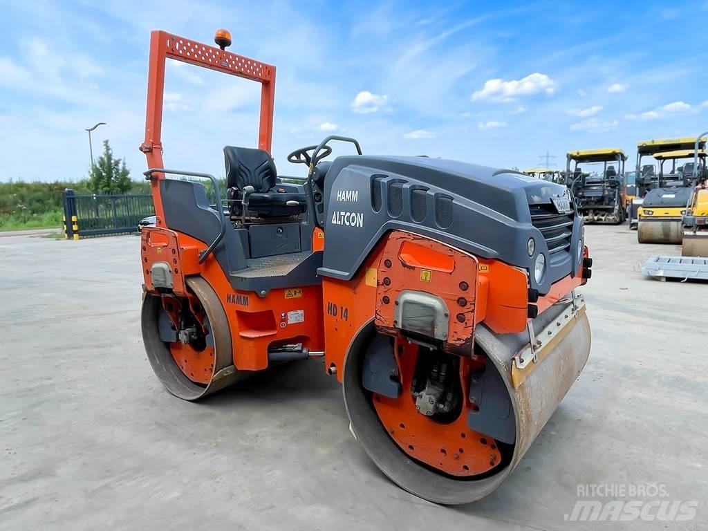 Hamm HD 14 VV Tandemové válce