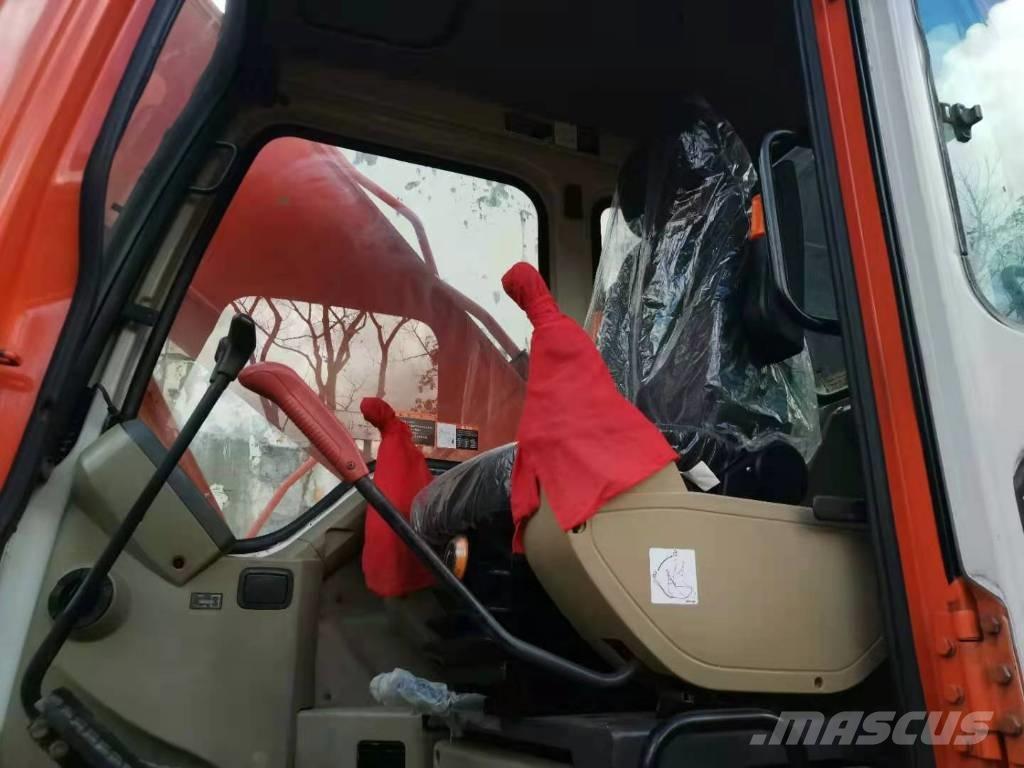 Doosan DH 220 LC-7 Pásová rýpadla