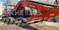 Doosan DX340 Pásová rýpadla